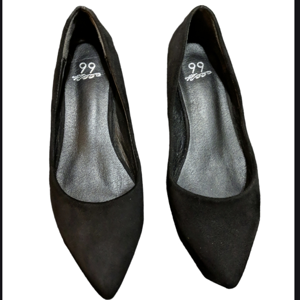 ✨2/$15 3/$20✨ Short Black Heels with Pointed Toe, size 38, fits like a 7.5-8